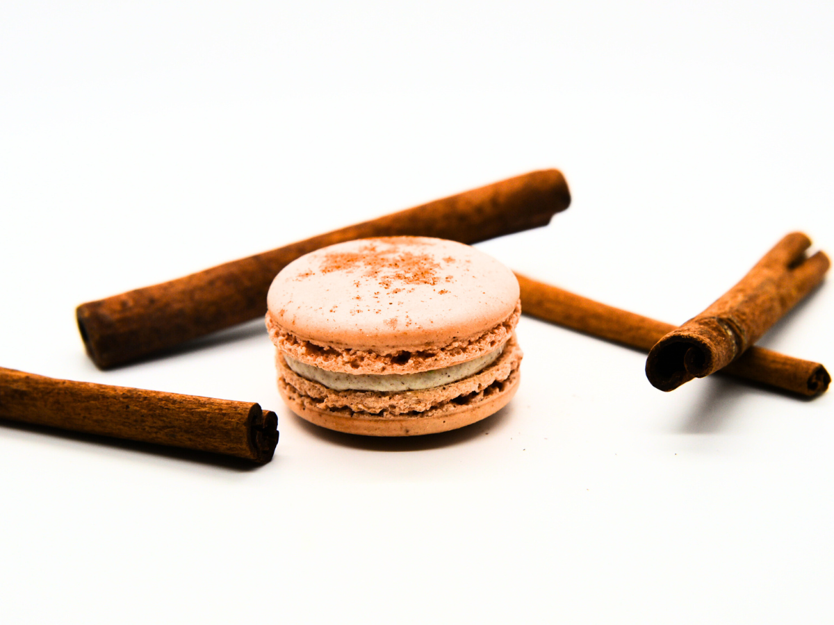 Macaron Cinnamon