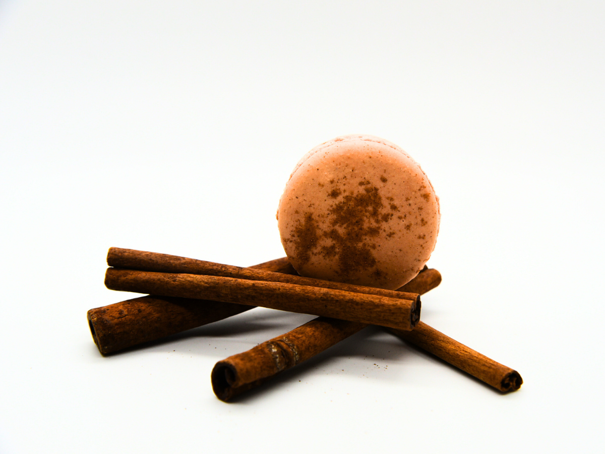 Macaron Cinnamon