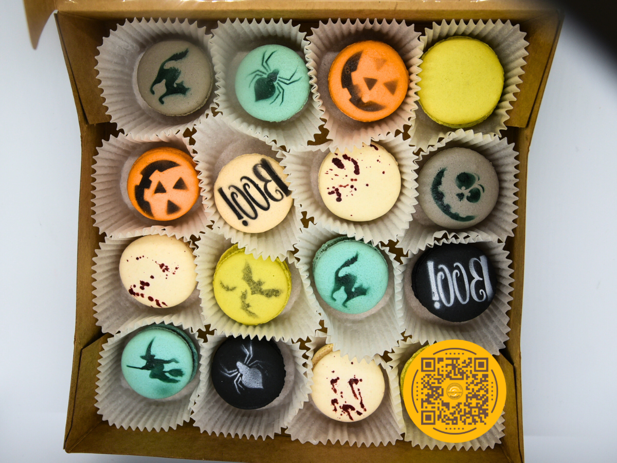 VEGAN Halloween BOX - VEGAN The Witch's Cauldron