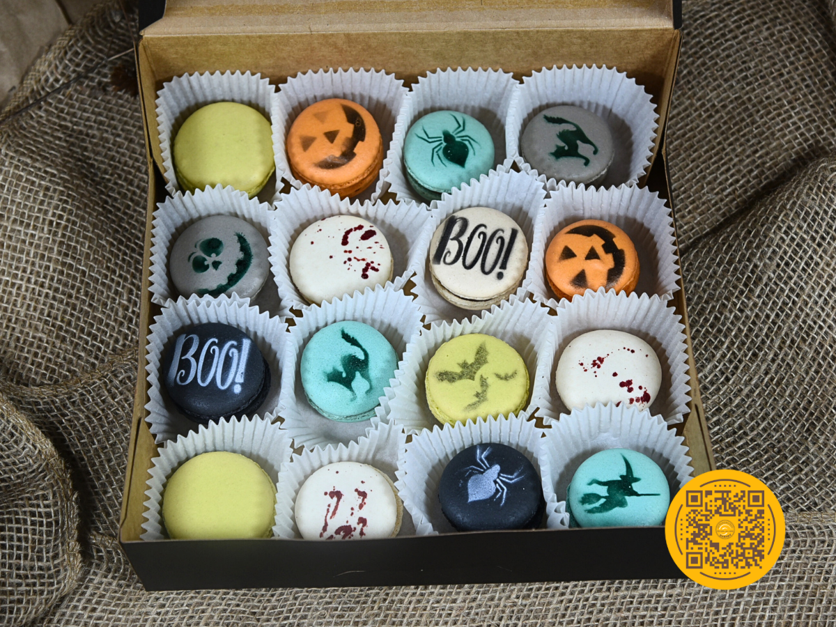 VEGAN Halloween BOX - VEGAN The Witch's Cauldron