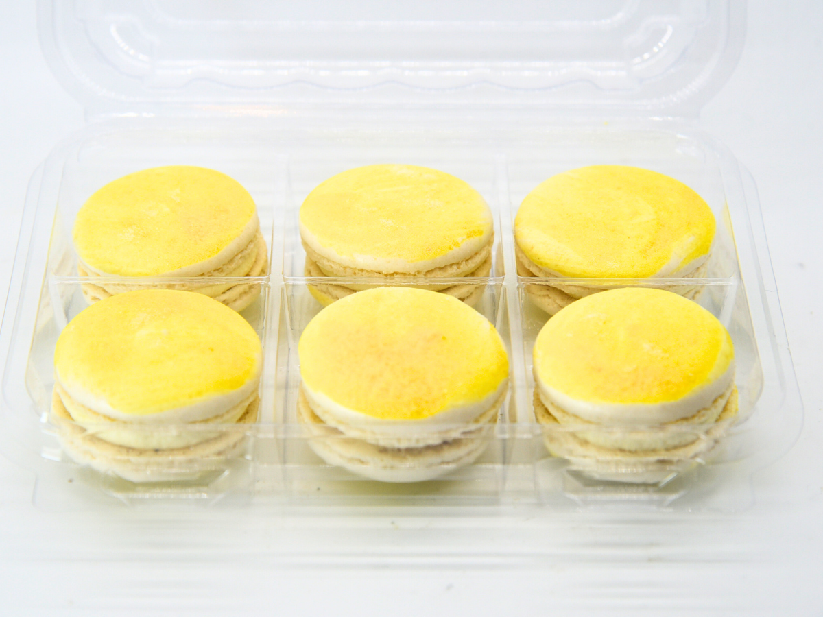 Vegan Lemon Macaron
