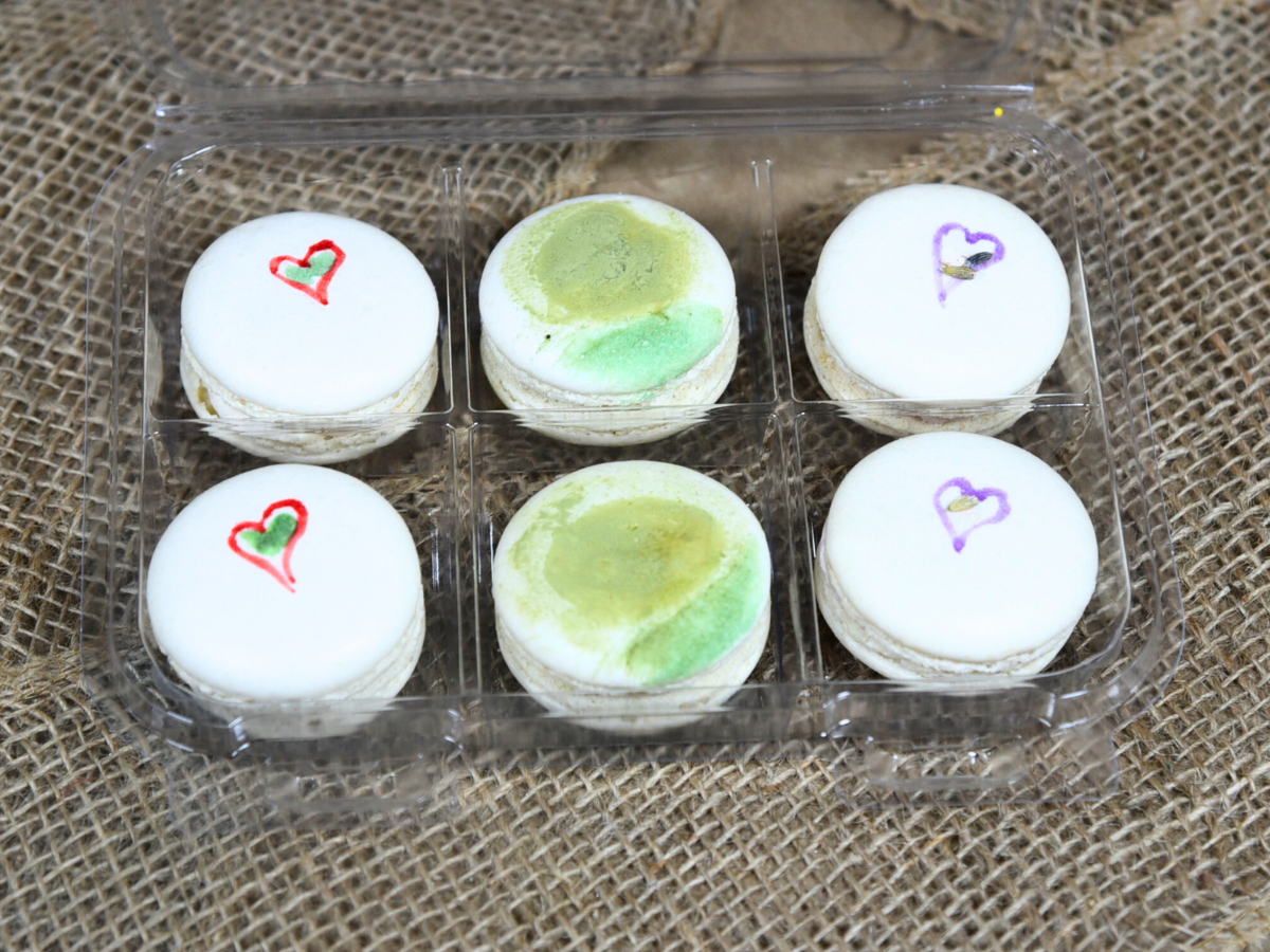 .BOX Vegan Surprise me! Macarons BOX 6 / 12 / 24 / 35 pcs.