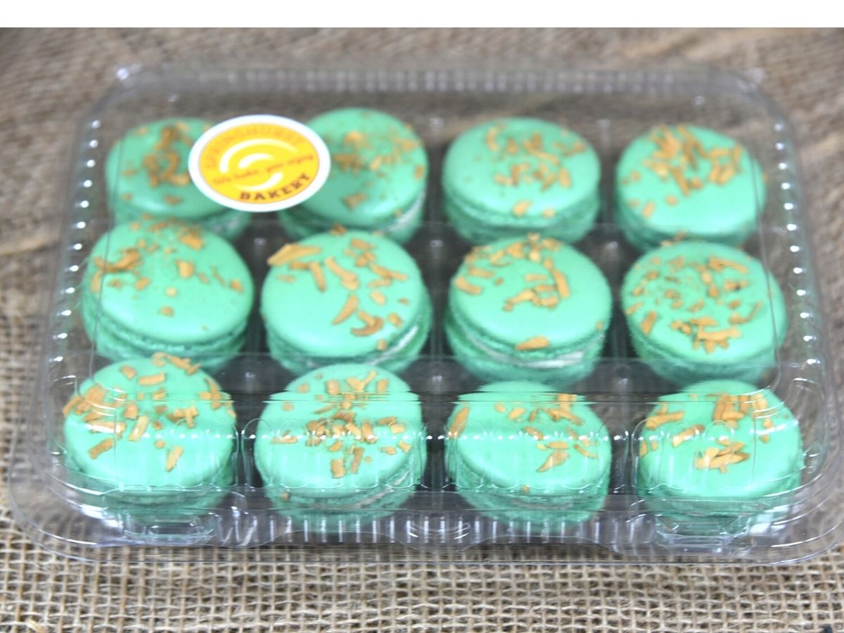 Macaron Caribbean Coconut