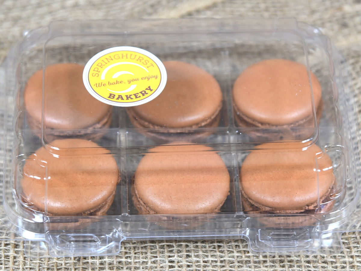 Macaron Milk CHocolate