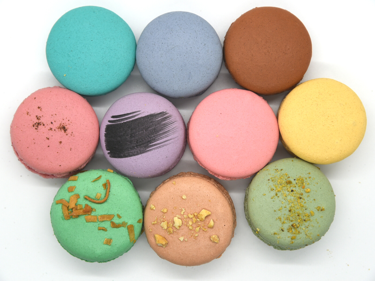 .BOX Surprise me! Macarons BOX 6 / 12 / 24 / 35 pcs.