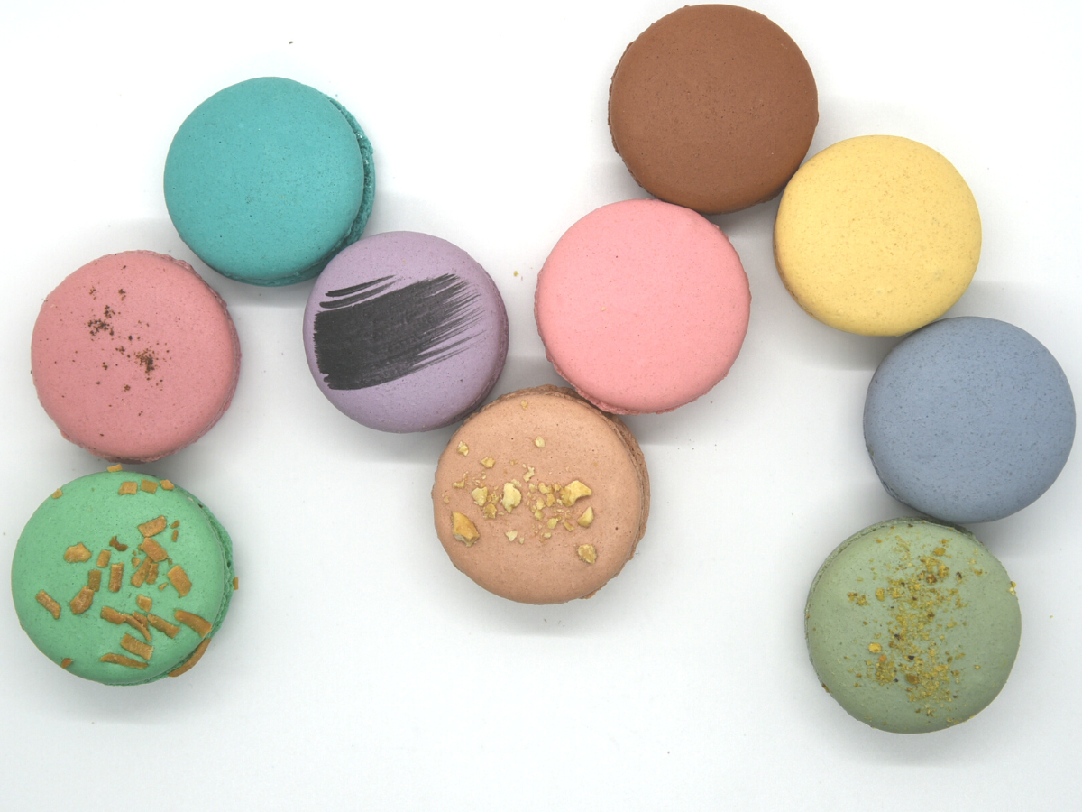 .BOX Surprise me! Macarons BOX 6 / 12 / 24 / 35 pcs.