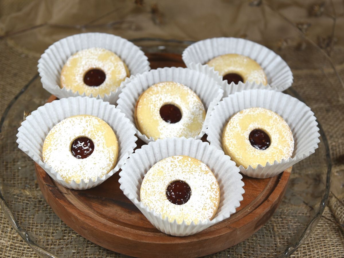 European cookies - Linzer Circle - VEGAN - Gluten Free Friendly