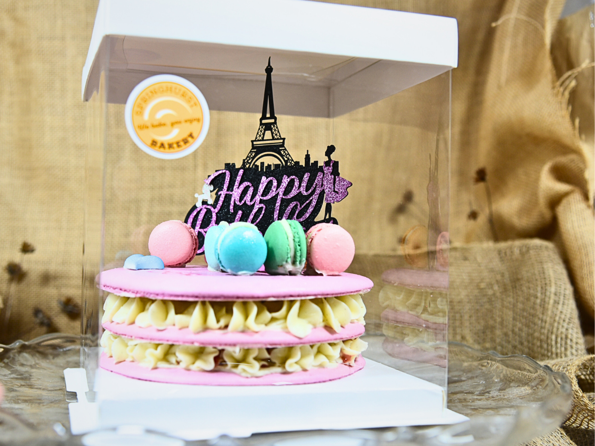 Macaron Cake