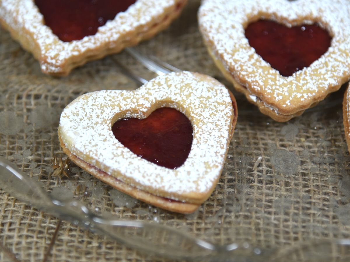 European cookies - Linzer Heart - VEGAN - Gluten Free Friendly