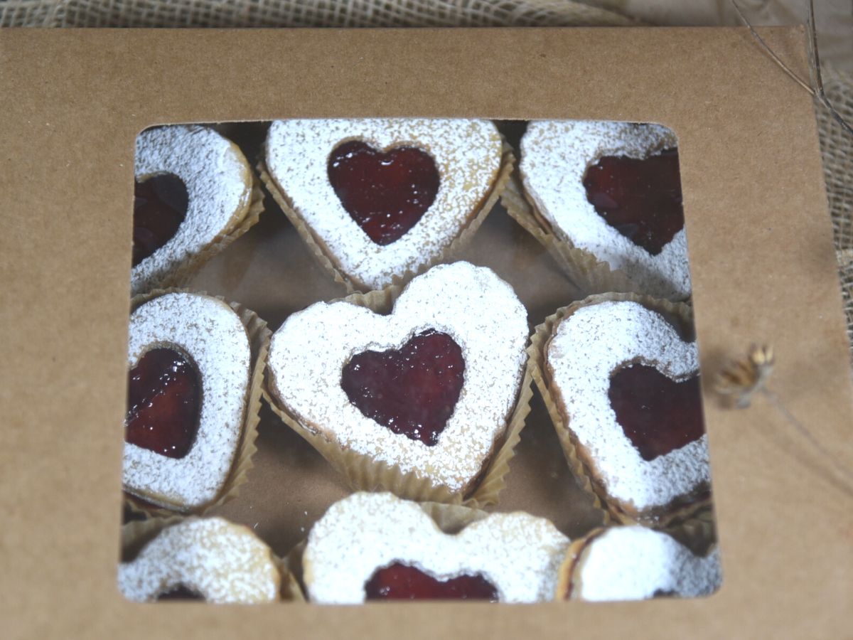 European cookies - Linzer Heart - VEGAN - Gluten Free Friendly